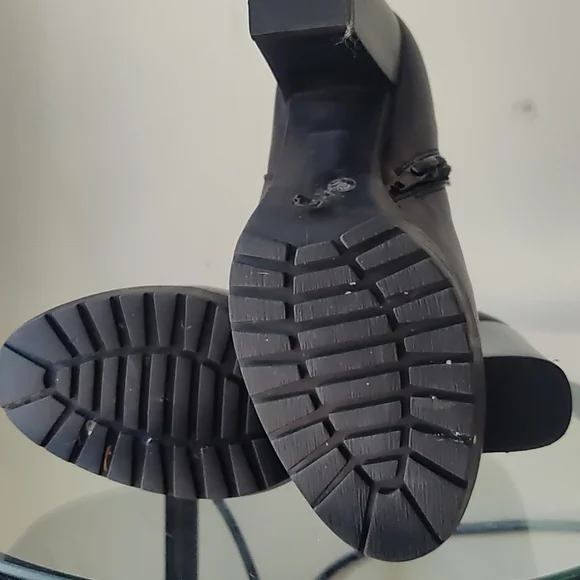 Booties - Picture 6 of 6